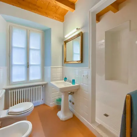 Casa Vittoria Вилла Тремеццо